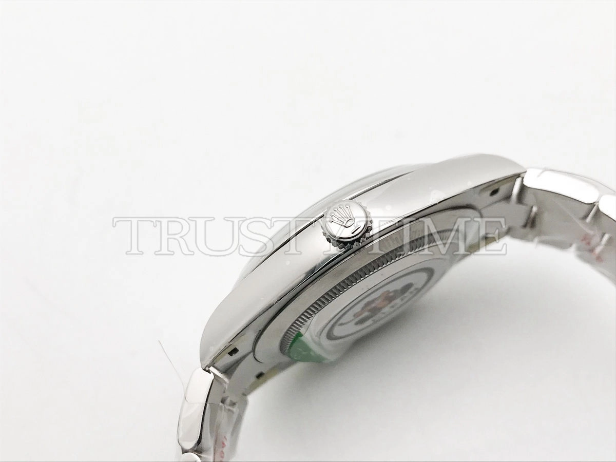 Копия часов Rolex Oyster Perpetual 36mm 126000-0001 Арт.RX-1857