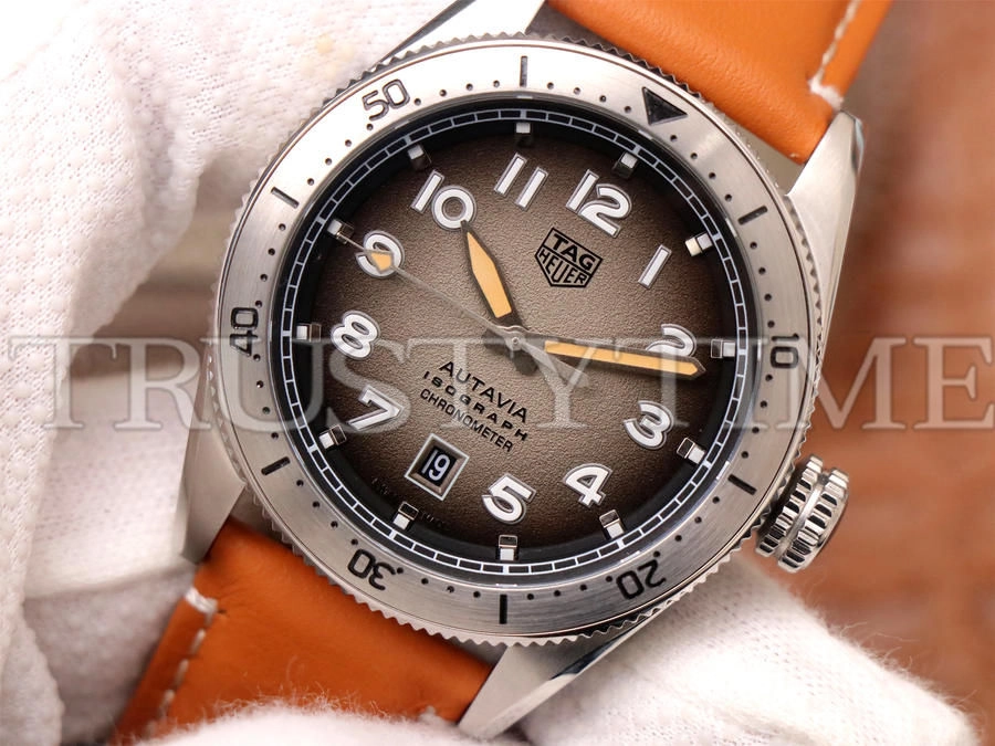 Копия часов Tag Heuer Autavia Isograph Calibre 5 42mm WBE5111.FC8267 Арт.TG-0601