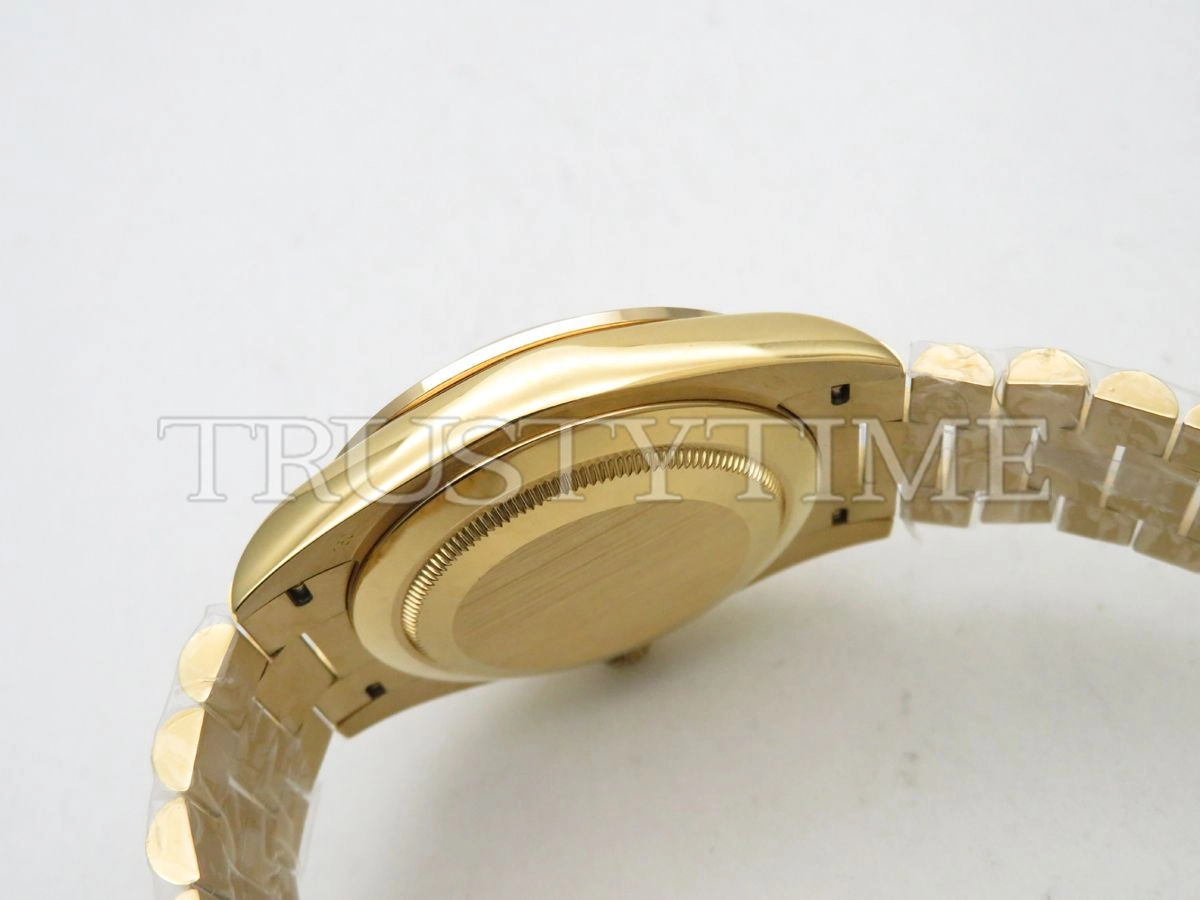 Копия часов Rolex Day-Date 40mm 228348RBR-0004 Арт.RX-1634