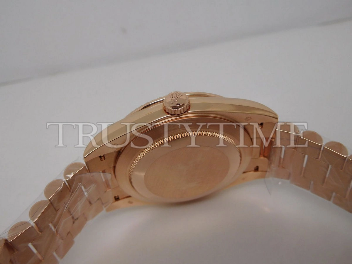 Копия часов Rolex Day-Date 40mm 228235-0006 Арт.RX-1009