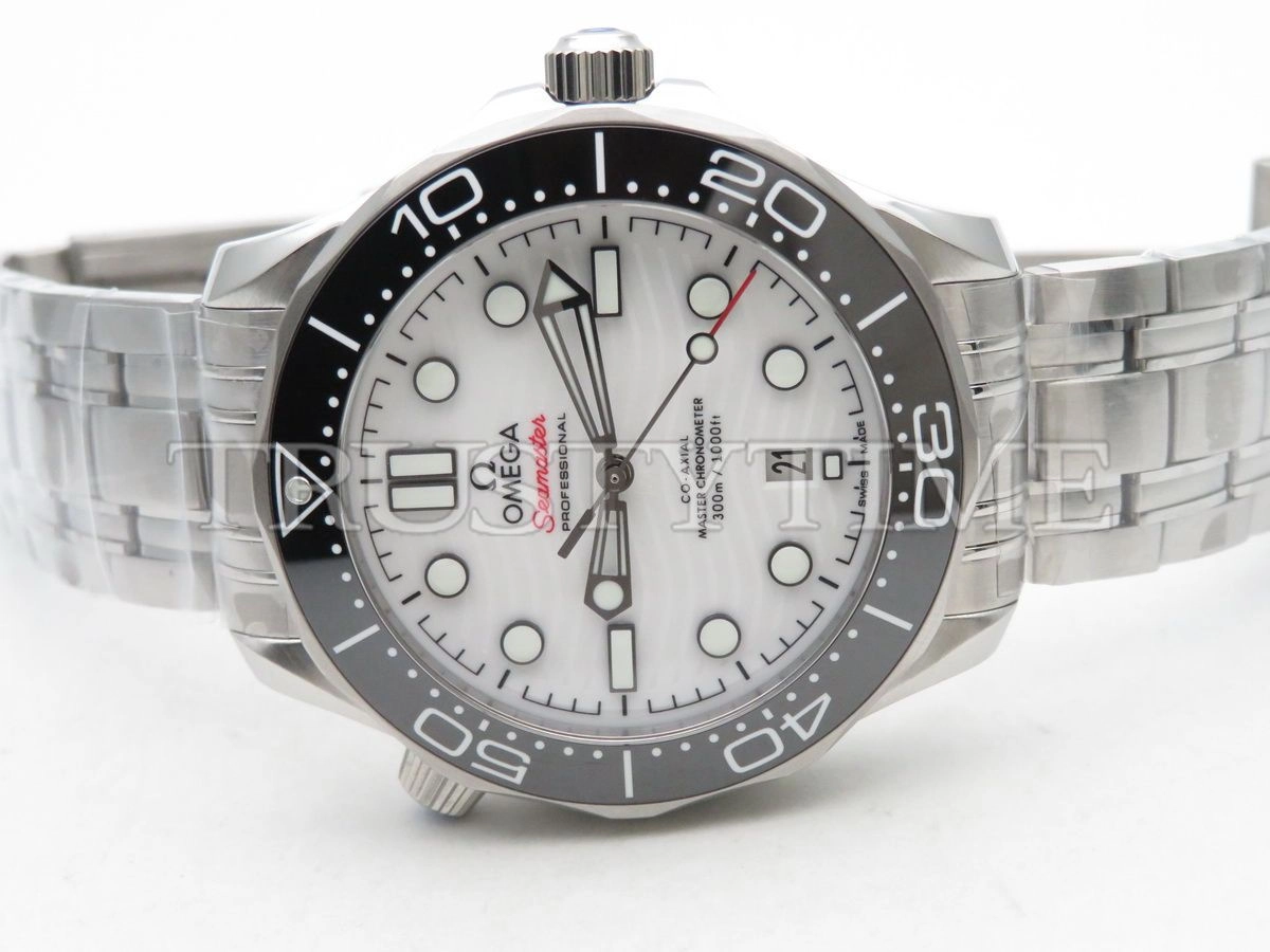 Копия часов Omega Seamaster Diver 300m Co-axial Chronometer 42mm 210.30.42.20.04.001 Арт.OM-0667
