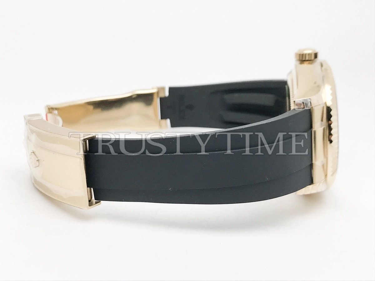 Копия часов Rolex Sky-Dweller 42mm 336238-0003