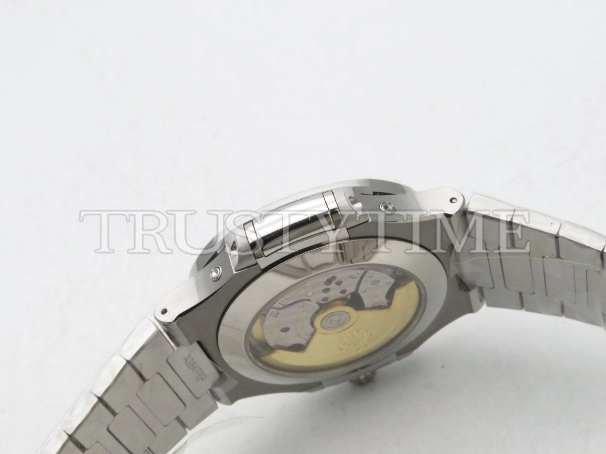 Копия часов Patek Philippe Nautilus Annual Calendar 40,5mm 5726/1A-014 Арт.PP-0691