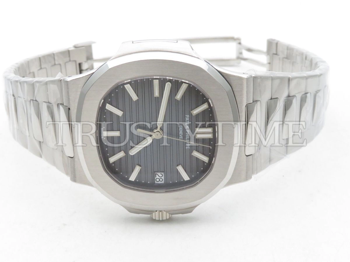 Копия часов Patek Philippe Nautilus 40mm 5711/1A-010 Арт.PP-0688