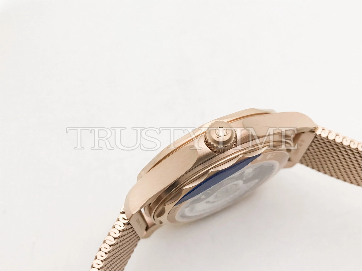 Копия часов Omega Seamaster Diver 300 Co-axial Master Chronometer 42mm 210.90.42.20.01.003 Арт.OM-1029