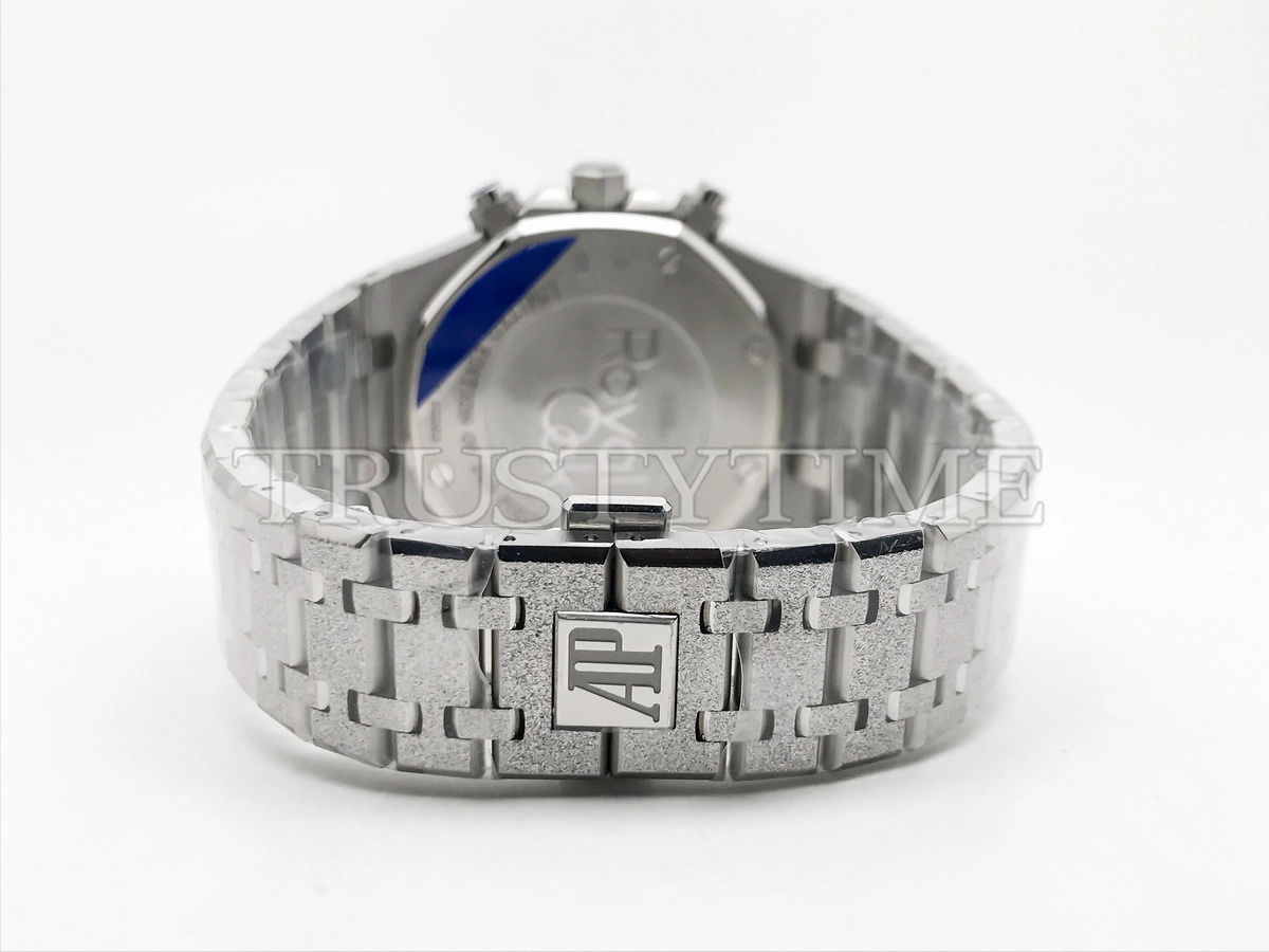 Копия часов Audemars Piguet Royal Oak Frosted Gold Selfwinding Chronograph 26331BC.GG.1224BC.01 Арт.AP-1238