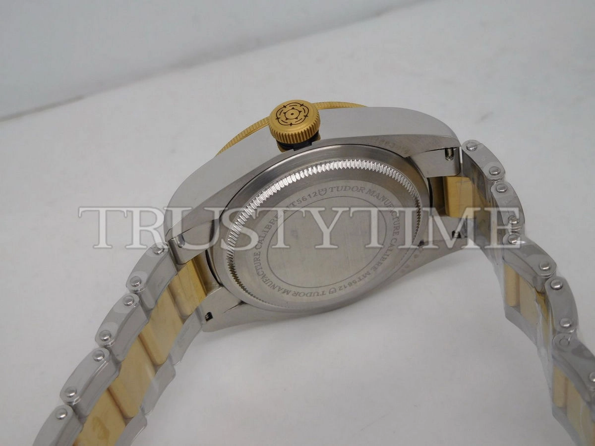 Копия часов Tudor Heritage Black Bay Black S&G 41mm M79733N-0002 Арт.TD-0769