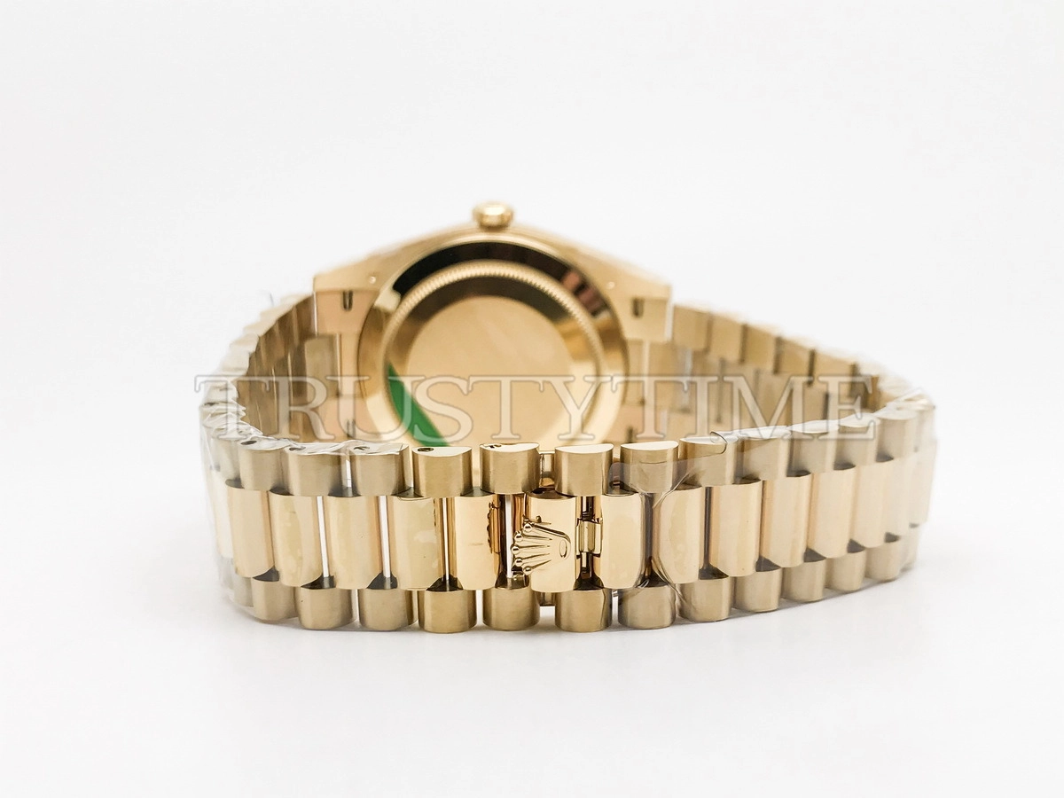 Копия часов Rolex Day-Date 40mm 228238-0061 Арт.RX-3498