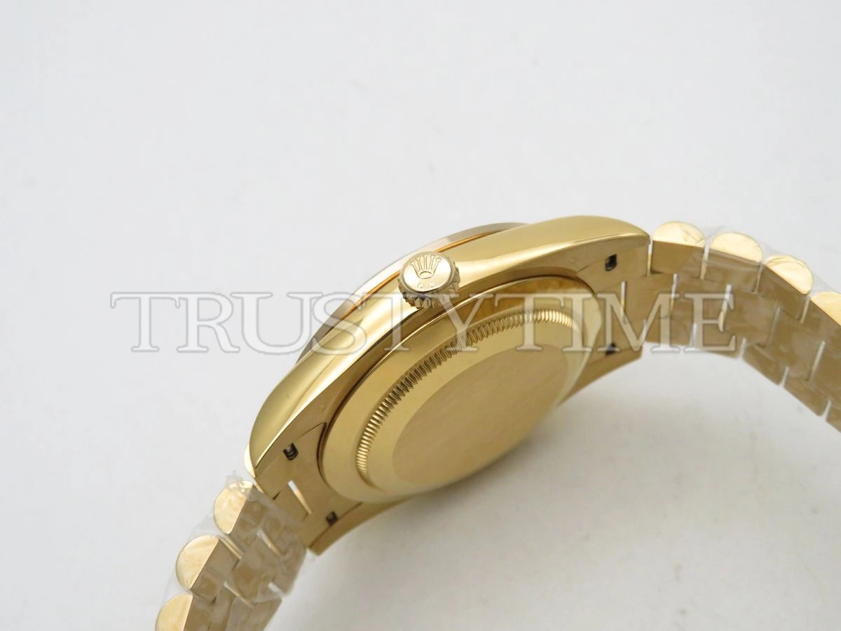 Копия часов Rolex Day-Date 40mm 228348RBR-0004 Арт.RX-1634