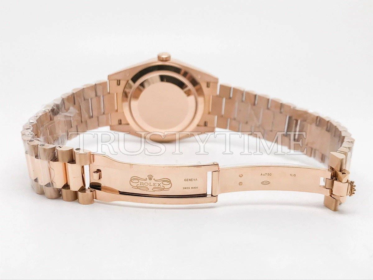 Копия часов Rolex Day-Date 40mm 228235-0032 Арт.RX-3458