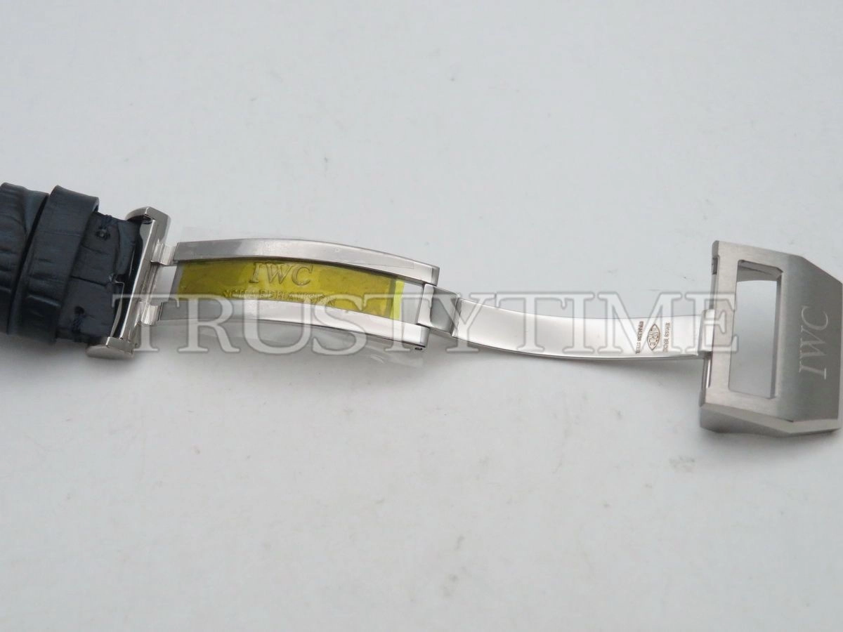 Копия часов IWC Big Pilot's Watch Edition Boutique London 46mm IW501008 Арт.IW-0727