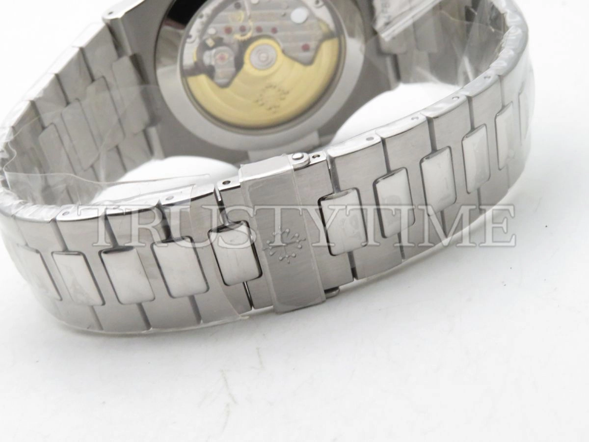 Копия часов Patek Philippe Nautilus Annual Calendar 40,5mm 5726/1A-010 Арт.PP-0693