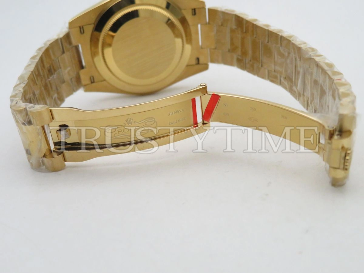 Копия часов Rolex Day-Date 40mm 228348RBR-0004 Арт.RX-1634