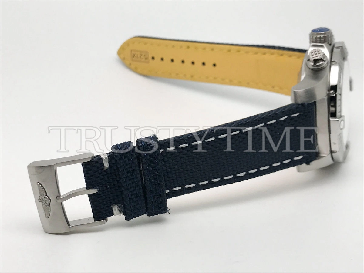 Копия часов Breitling Avenger Chronograph 45 A13317101C1X1 Арт.BT-0645