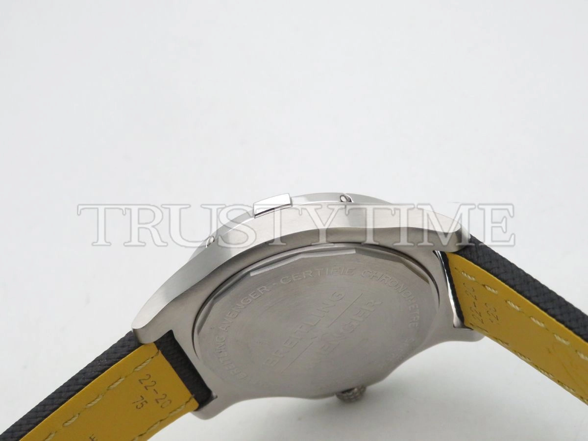 Копия часов Breitling Avenger Automatic GMT 43 A32397101B1X1 Арт.BT-0552