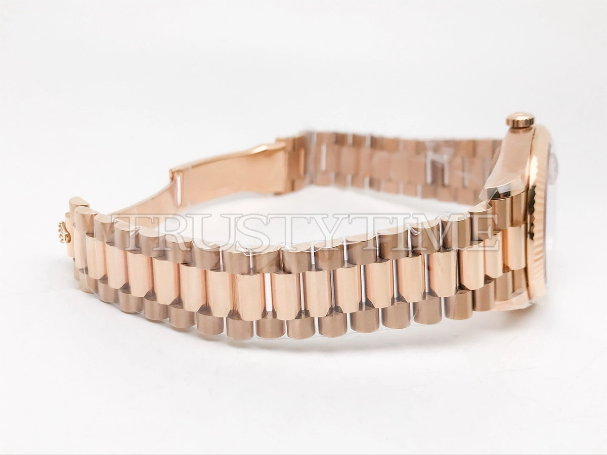 Копия часов Rolex Day-Date 40mm 228235-0004 Арт.RX-2752