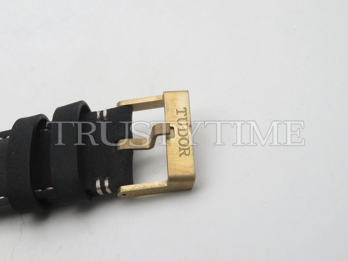 Копия часов Tudor Heritage Black Bay Bronzo 43mm M79250BA-0001 Арт.TD-0799