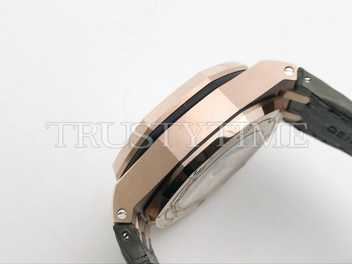 Копия часов Audemars Piguet Royal Oak Offshore Chronograph 26470OR.OO.A125CR.01 Арт.AP-1116