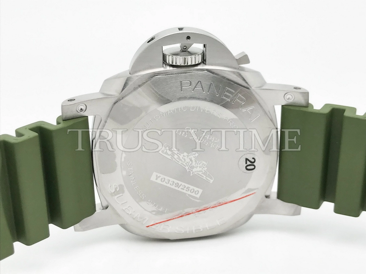 Копия часов Panerai Submersible QuarantaQuattro Bianco 44mm PAM01226 Арт.PN-0920