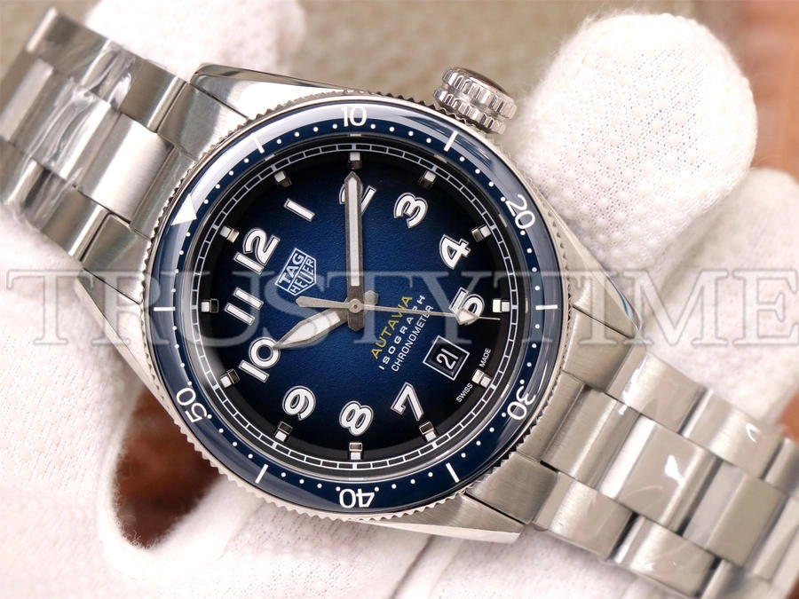 Копия часов Tag Heuer Autavia Isograph Calibre 5 42mm WBE5116.EB0173 Арт.TG-0556
