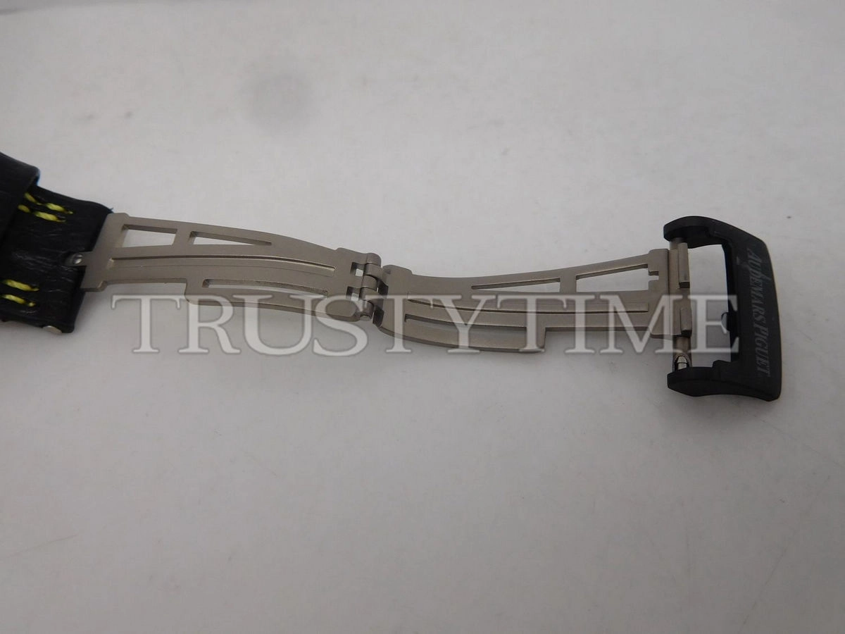 Копия часов Audemars Piguet Royal Oak Offshore BumbleBee Forged Carbon 26176FO.OO.D101CR.02 Арт.AP-0836