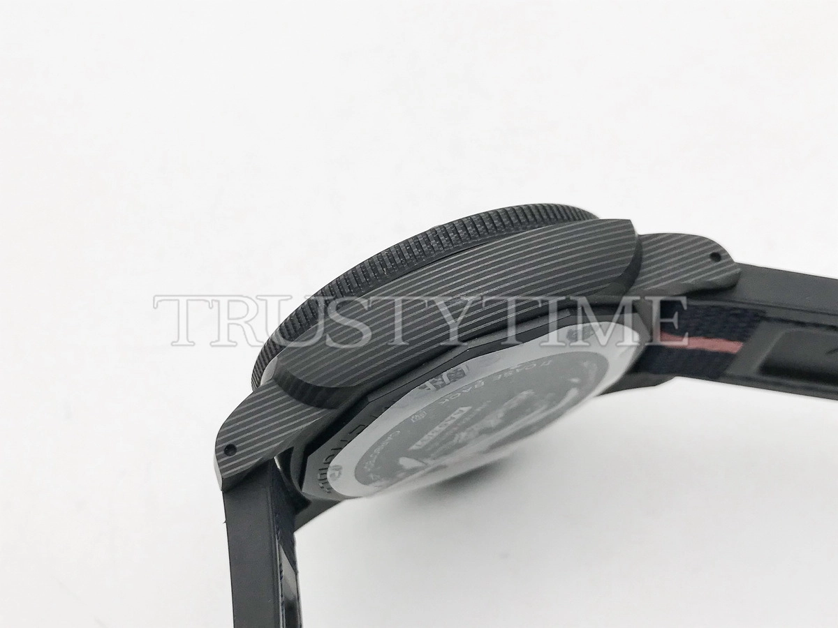 Копия часов Panerai Submersible Luna Rossa Carbotech™ 42mm  PAM01563 Арт.PN-0919