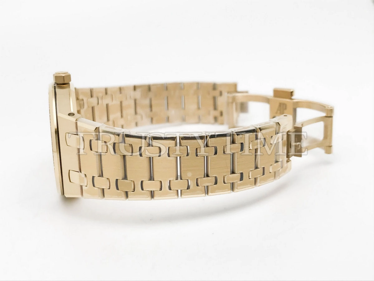 Копия часов Audemars Piguet Royal Oak Ladies 33mm 67651BA.ZZ.1261BA.02 Арт.AP-0734