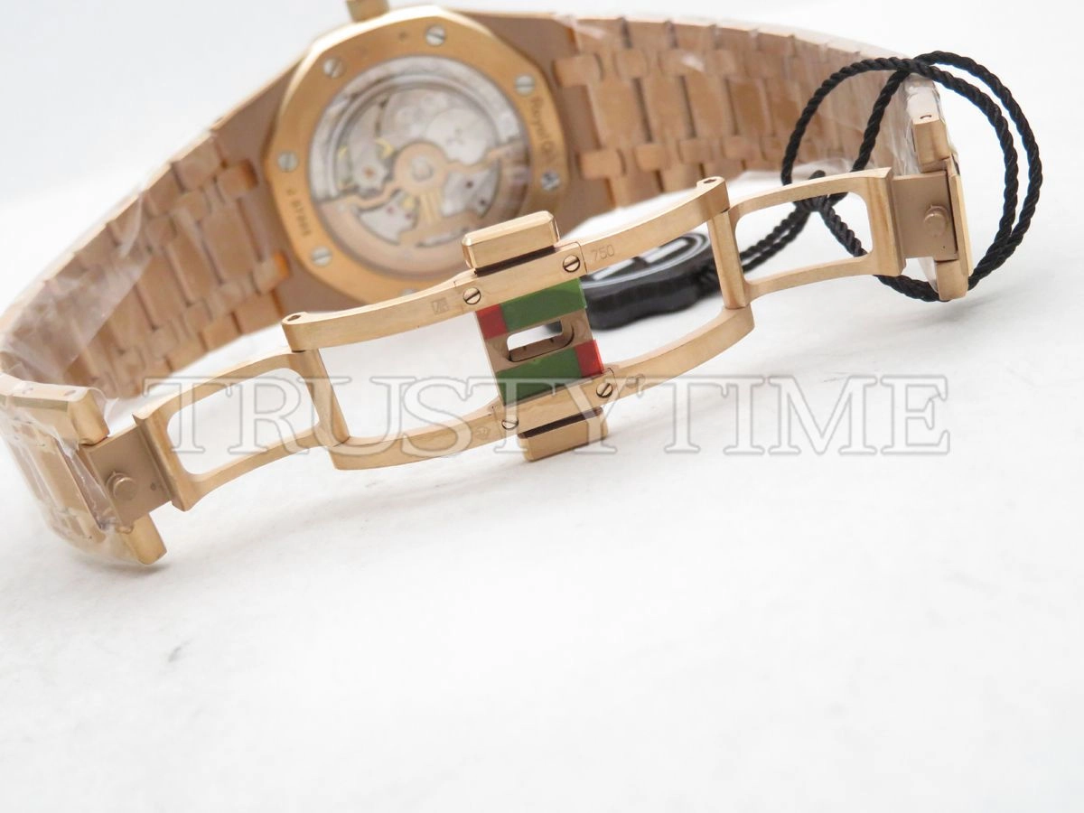 Копия часов Audemars Piguet Royal Oak Extra-Thin 15202OR.OO.1240OR.01 Арт.AP-1004