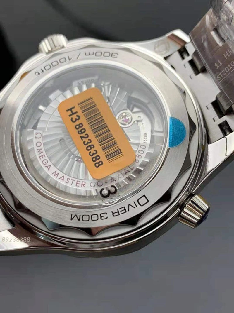 Копия часов Omega Seamaster Diver 300m Black