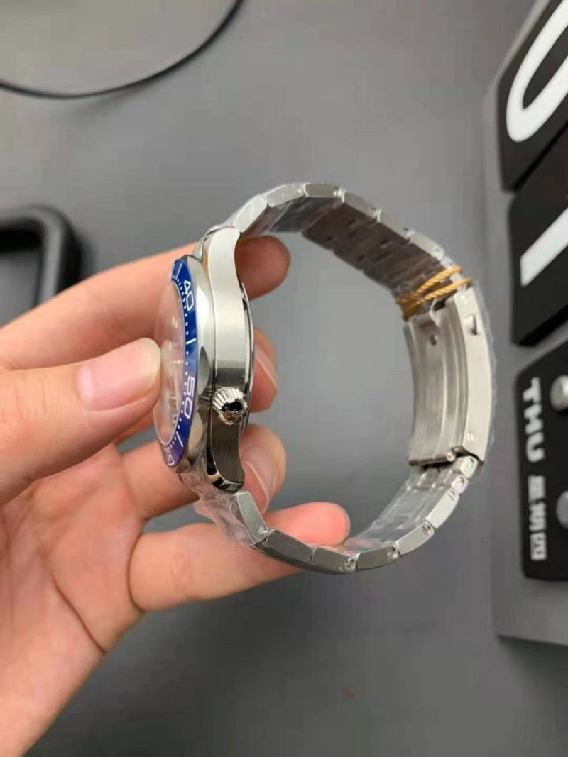 Копия часов Omega Seamaster Diver 300m Blue