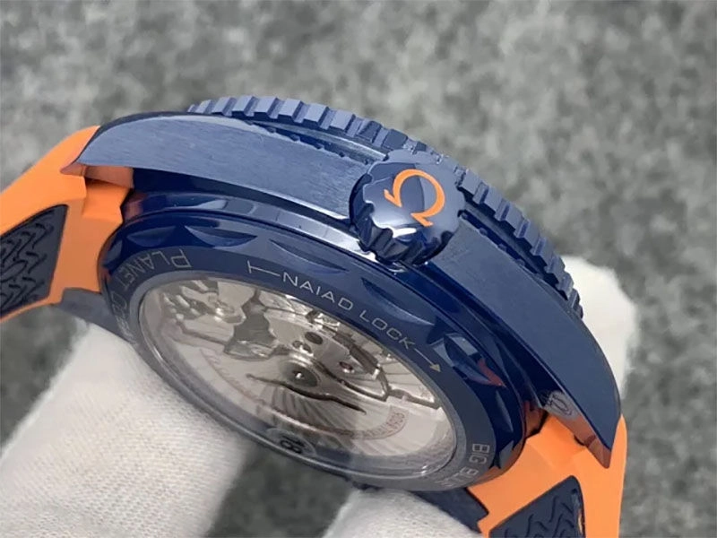 Копия часов Omega Planet Ocean 45,5 мм Big Blue
