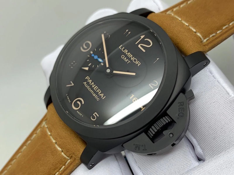 Реплика часов Panerai Luminor GMT PAM1441