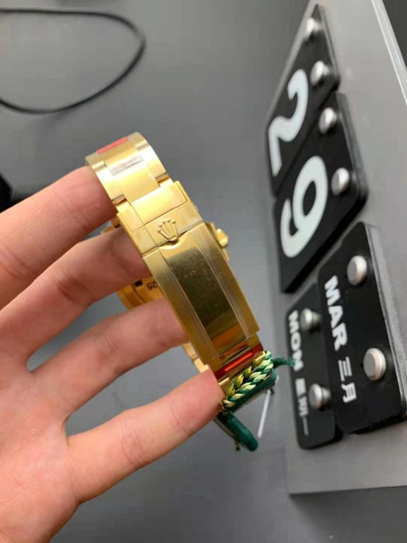 Копия часов Rolex Submariner 116618LB с синим циферблатом