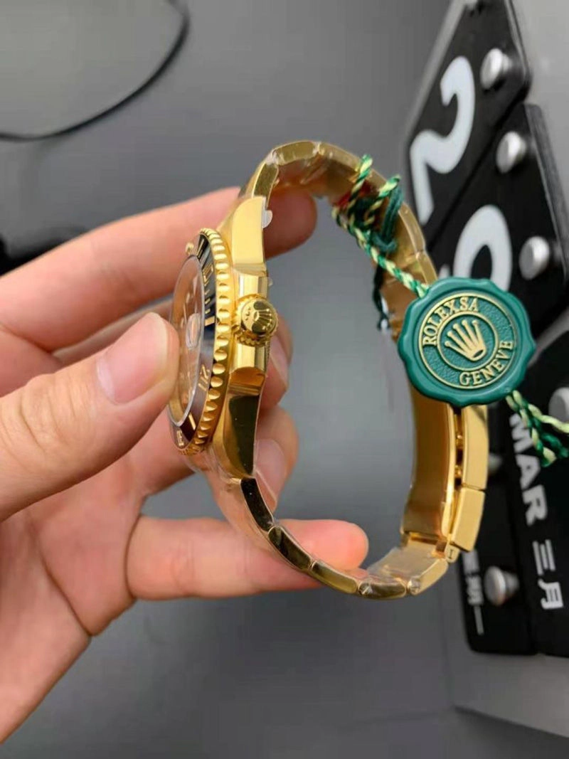 Копия часов Rolex Submariner 116618LN с черным циферблатом