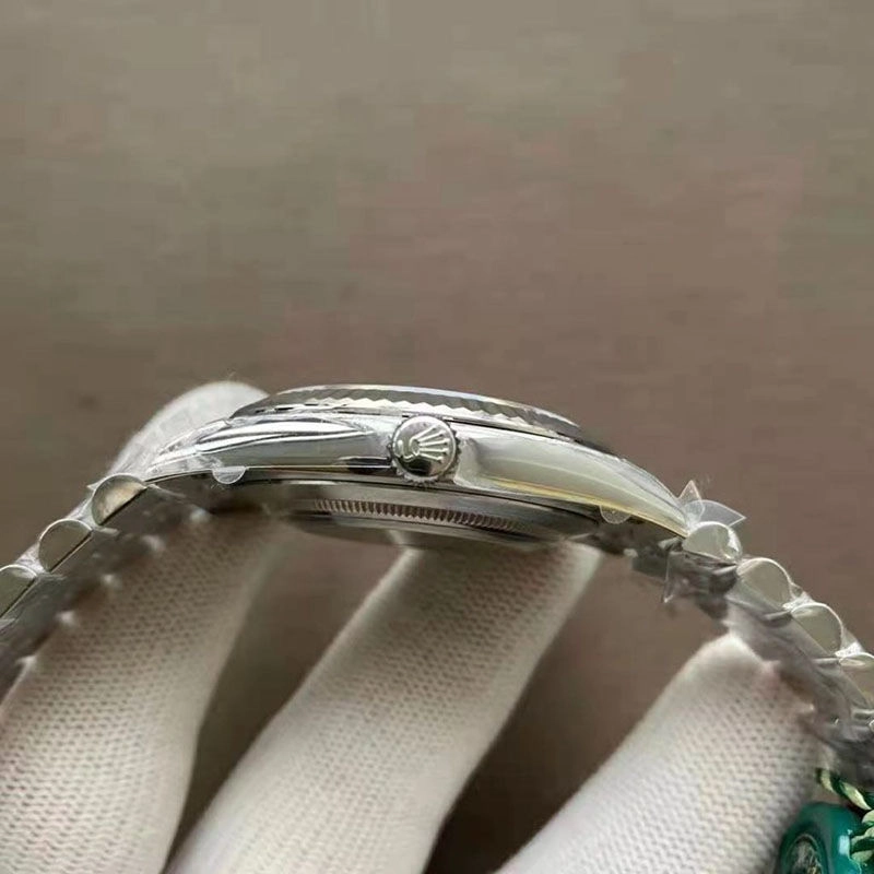 Реплика часов Rolex Datejust Blue Jubilee