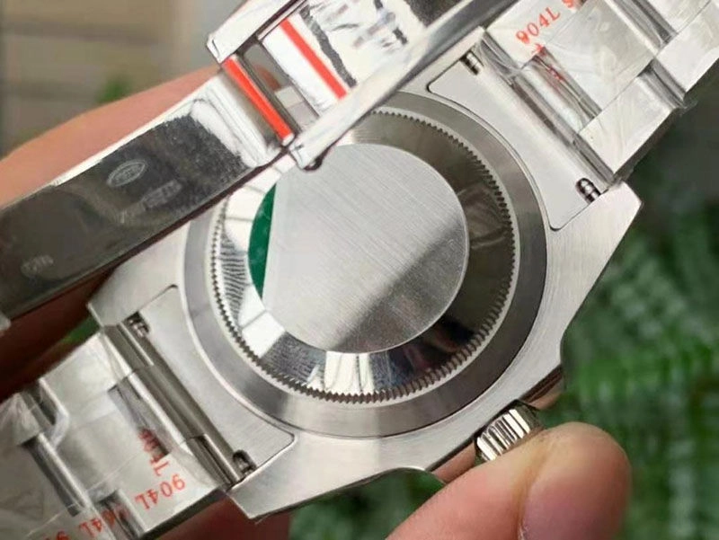 Реплика часов Rolex Submariner 116610LN V11 от Noob