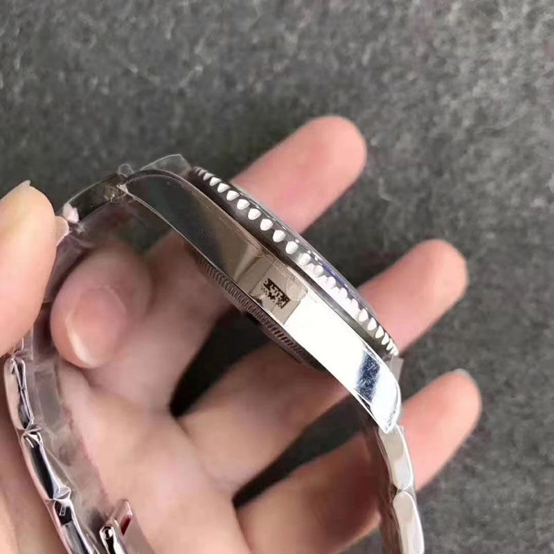 Реплика часов Rolex GMT-Master II 116710 Batman V11 от Noob