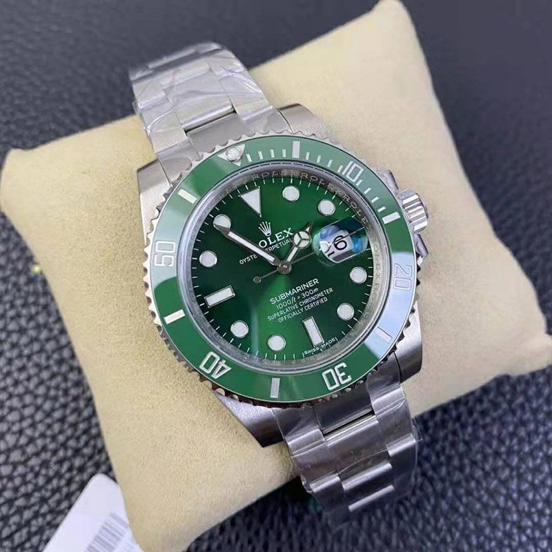 Реплика часов Rolex Submariner 116610LV от VS